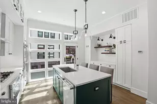 406 13th St SE, Washington, DC 20003 - Photo 7