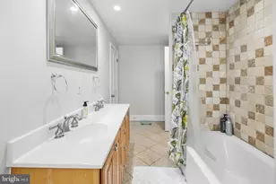 644 E St SE, Washington, DC 20003 - Photo 25