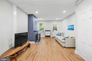 644 E St SE, Washington, DC 20003 - Photo 7