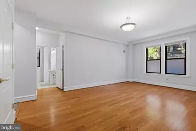 1613 Harvard Street NW #114, Washington, DC 20009 - Photo 3