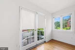 400 7th St SE, Washington, DC 20003 - Photo 19