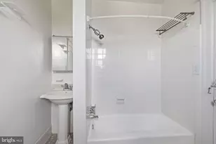 1514 17th St NW, Washington, DC 20036 - Photo 27