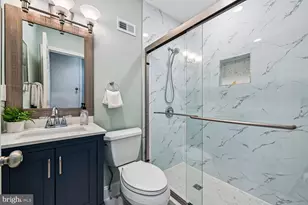 1953 Calvert St NW, Washington, DC 20009 - Photo 19