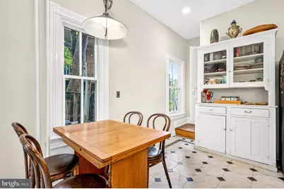 1701 Newton Street NW, Washington, DC 20010 - Photo 17