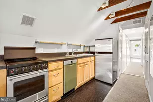 1701 Newton St NW, Washington, DC 20010 - Photo 41