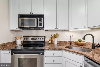2901 16th Street NW #602, Washington, DC 20009 - Photo 9
