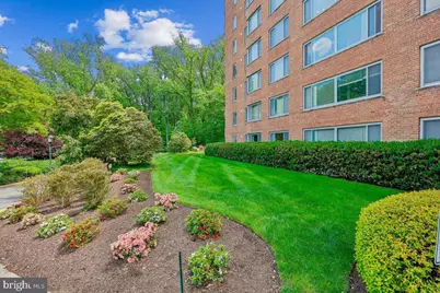 4200 Cathedral Avenue NW #716, Washington, DC 20016 - Photo 3