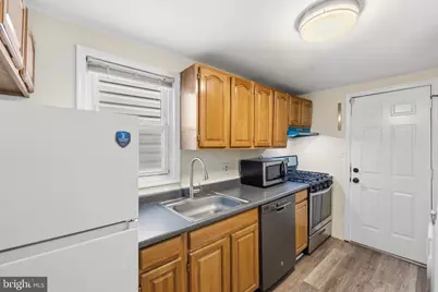 925 8th Street NE, Washington, DC 20002 - Photo 9