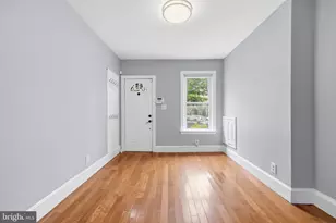 925 8th St NE, Washington, DC 20002 - Photo 5