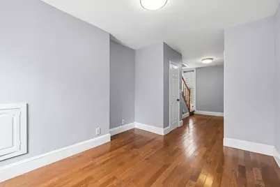 925 8th Street NE, Washington, DC 20002 - Photo 3