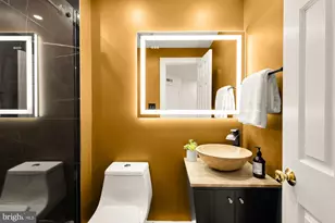 3249 P St NW, Washington, DC 20007 - Photo 59