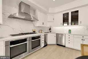 3249 P St NW, Washington, DC 20007 - Photo 17