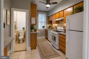 540 14th St SE, Washington, DC 20003 - Photo 3