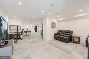 648 F St NE, Washington, DC 20002 - Photo 19