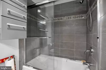 700 7th Street SW #526, Washington, DC 20024 - Photo 27
