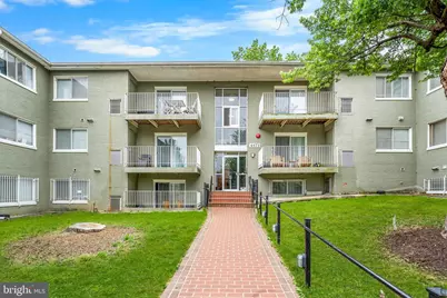 4473 B Street SE #304, Washington, DC 20019 - Photo 1