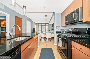 1117 10th St NW, Washington, DC 20001 - Photo 7