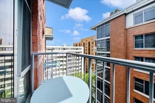 1117 10th St NW, Washington, DC 20001 - Photo 23