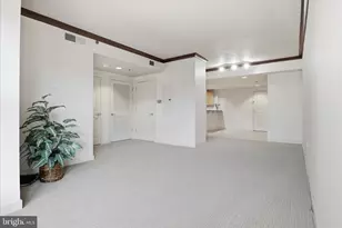 777 7th St NW, Washington, DC 20001 - Photo 9