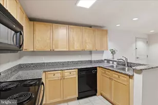 777 7th St NW, Washington, DC 20001 - Photo 11