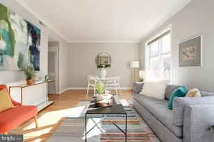 1737 P St NW, Washington, DC 20036 - Photo 3