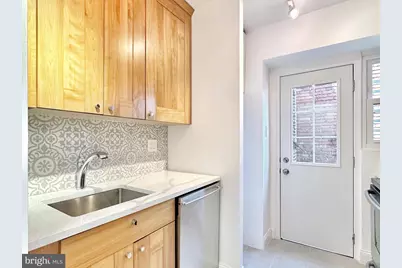 1737 P Street NW #501, Washington, DC 20036 - Photo 11