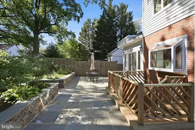 5439 Nevada Avenue NW, Washington, DC 20015 - Photo 27