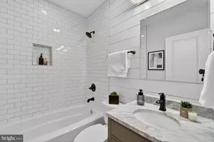 131 NW P Street NW, Washington, DC 20001 - Photo 17