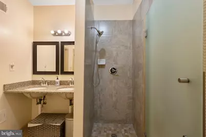 1010 Pennsylvania Avenue SE, Washington, DC 20003 - Photo 19