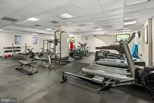 2111 Wisconsin Ave NW, Washington, DC 20007 - Photo 21