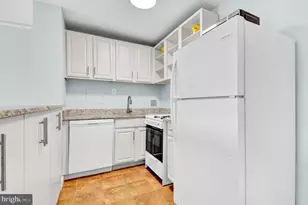 950 25th St NW, Washington, DC 20037 - Photo 5