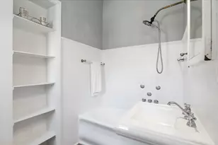 1901 Wyoming Ave NW, Washington, DC 20009 - Photo 13