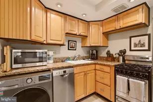 11 2nd St NE, Washington, DC 20002 - Photo 9