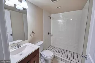 521 Foxhall Pl SE, Washington, DC 20032 - Photo 25