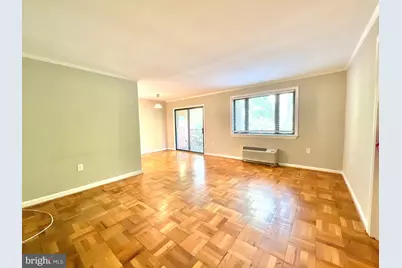 4114 Davis Place NW #210, Washington, DC 20007 - Photo 5