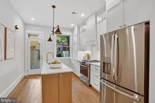 1850 Ontario Pl NW, Washington, DC 20009 - Photo 9