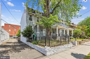 931 Farragut St NW, Washington, DC 20011 - Photo 3
