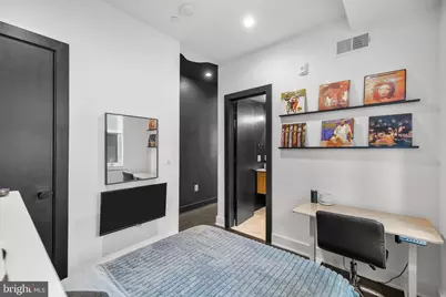 1014 1/2 17th Place NE #4, Washington, DC 20002 - Photo 13