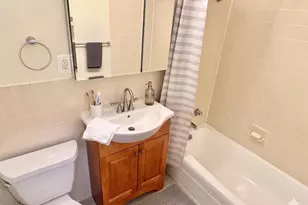 520 N St SW, Washington, DC 20024 - Photo 7