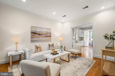 2305 38th Street NW, Washington, DC 20007 - Photo 5