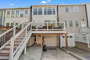2305 38th St NW, Washington, DC 20007 - Photo 31