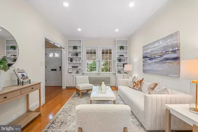 2305 38th Street NW, Washington, DC 20007 - Photo 3