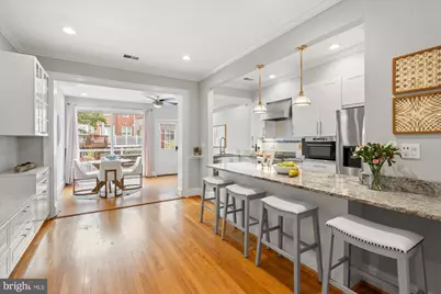 2305 38th Street NW, Washington, DC 20007 - Photo 7