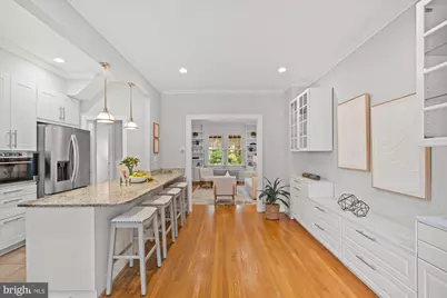 2305 38th Street NW, Washington, DC 20007 - Photo 13