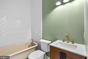 65 Bryant St NW, Washington, DC 20001 - Photo 25
