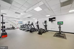2111 Wisconsin Ave NW, Washington, DC 20007 - Photo 49