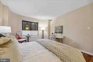 2111 Wisconsin Ave NW, Washington, DC 20007 - Photo 25