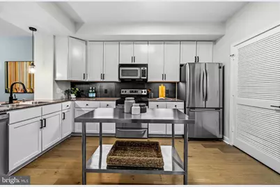 400 Massachusetts Avenue NW #414, Washington, DC 20001 - Photo 3
