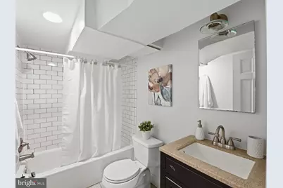 2111 4th Street NE, Washington, DC 20002 - Photo 23