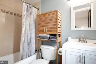 1417 Newton St NW, Washington, DC 20010 - Photo 25